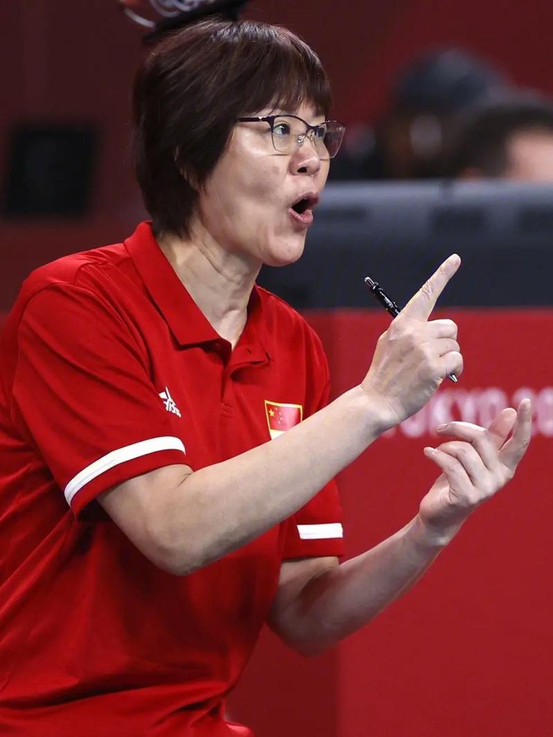 中国排球新任教练